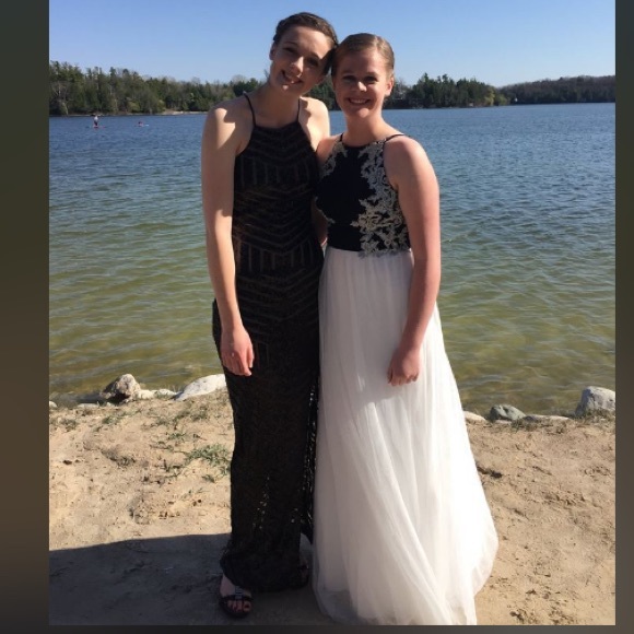 Prom Dress - Picture 3 of 3